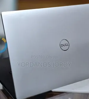 New Laptop Dell Precision 15 M3510 16GB Intel Core I9 SSD 512GB