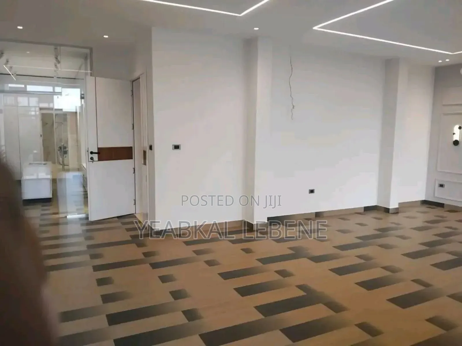 8bdrm House in Bole for sale