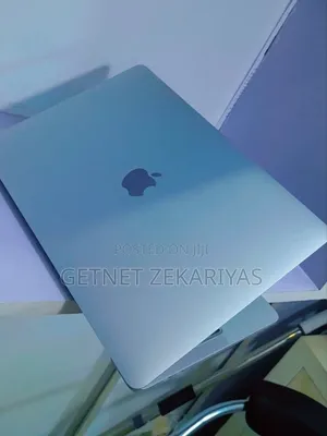 New Laptop Apple MacBook Pro 8GB Apple M2 SSD 256GB