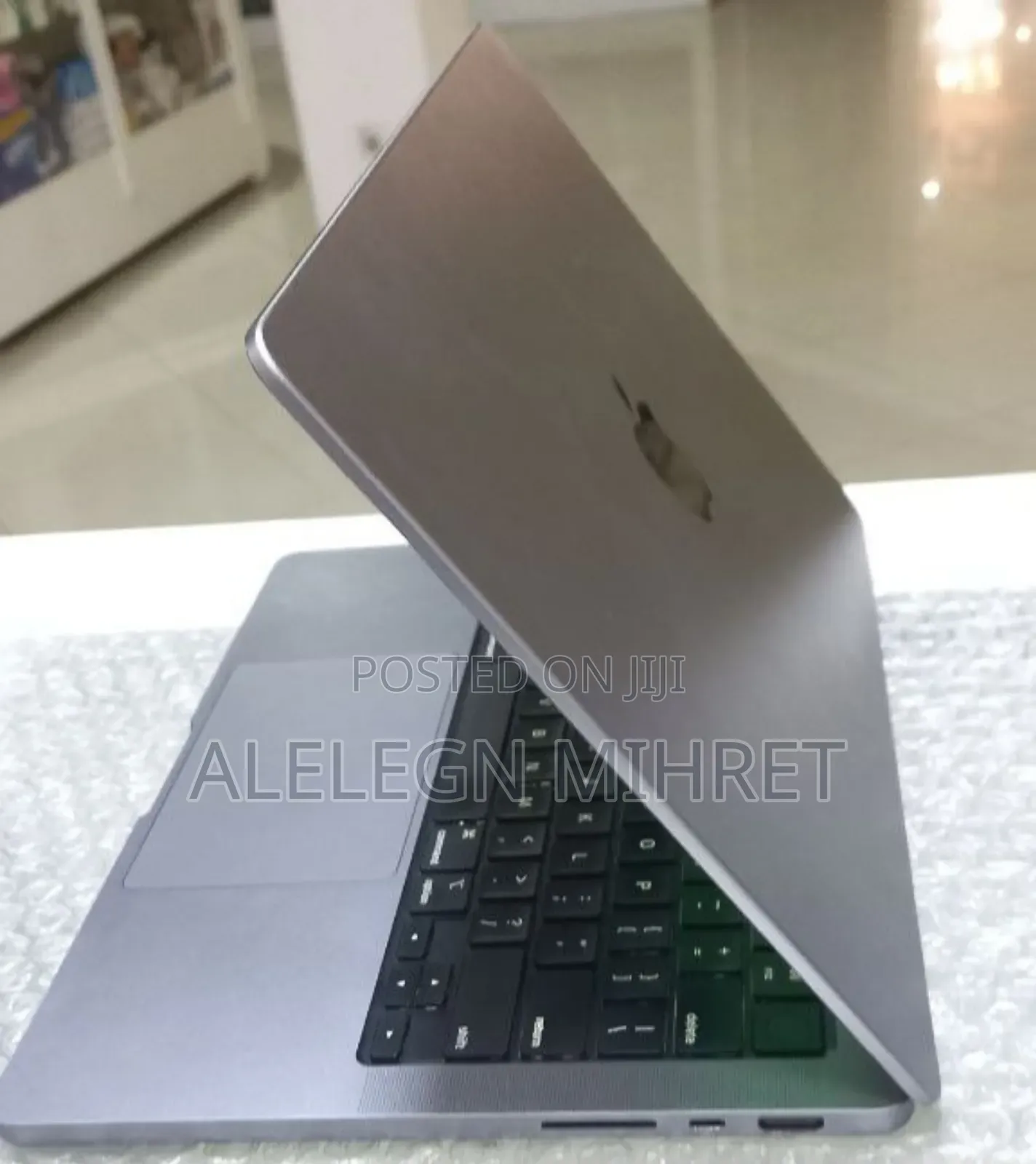 New Laptop Apple MacBook Pro M1 16GB Apple M1 SSHD (Hybrid) 512GB