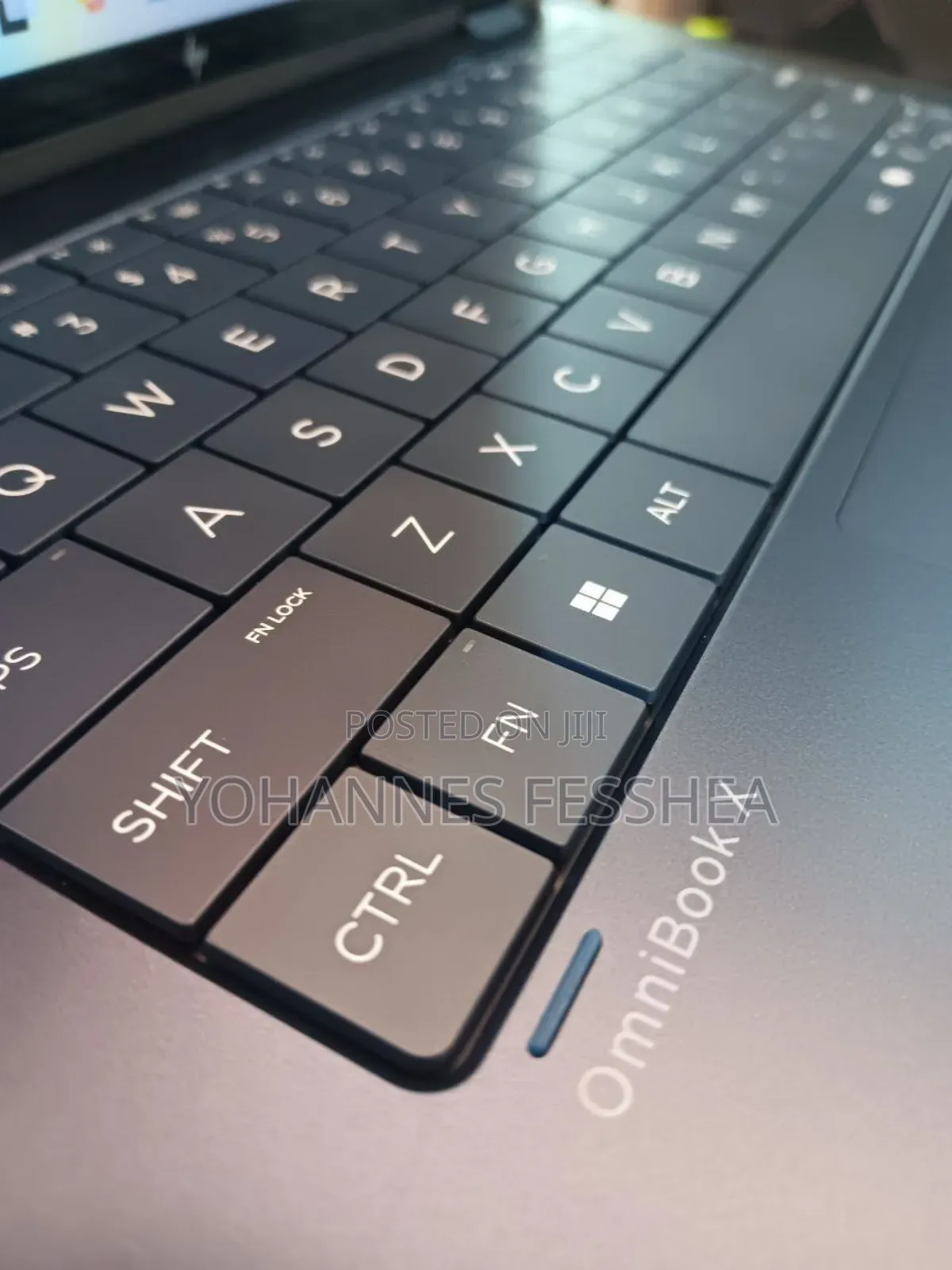 New Laptop HP OmniBook Ultra Flip 14" 16GB Intel Core Ultra 7 SSD 1T