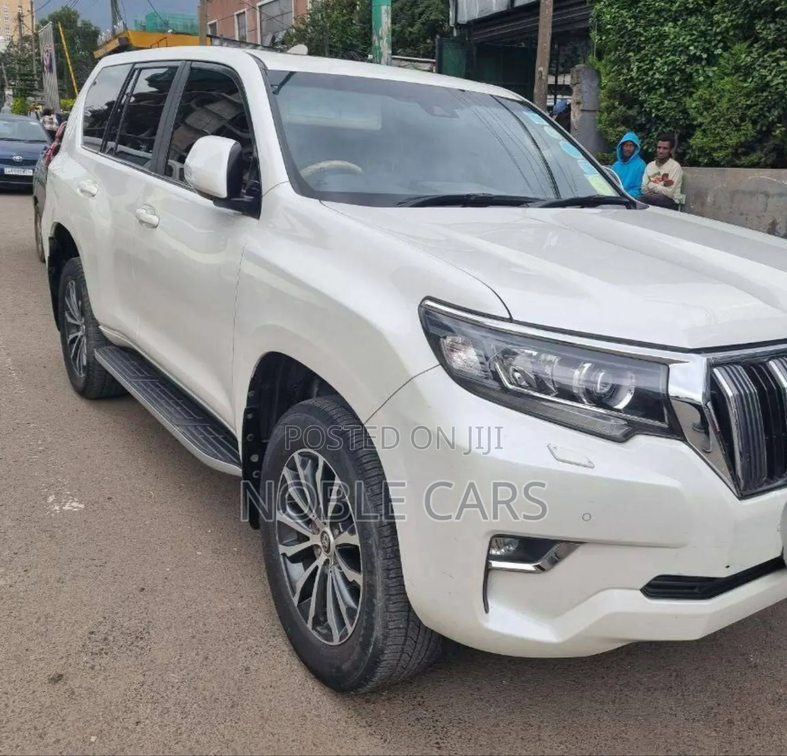 Toyota Land Cruiser Prado 2022 White