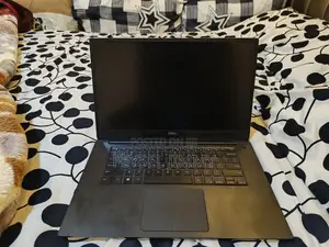 Laptop Dell Precision 5540 32GB Intel Core I9 eMMC 1T
