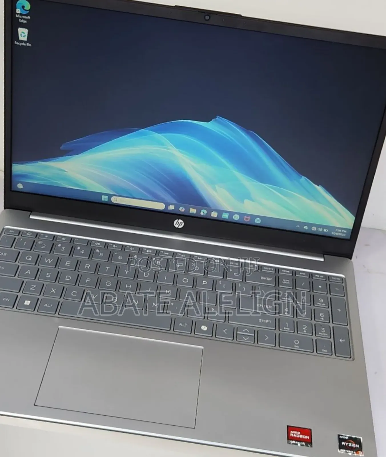 New Laptop HP Stream Notebook 8GB AMD Ryzen 3 SSD 256GB