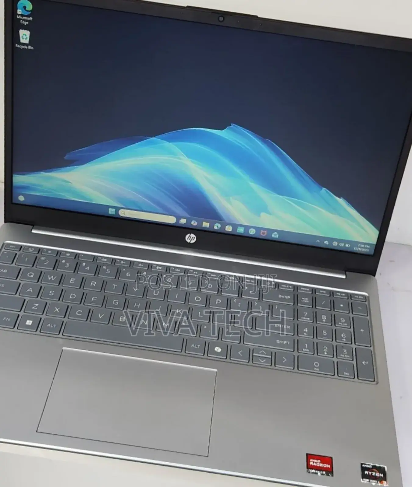 New Laptop HP Stream Notebook 8GB AMD Ryzen 3 SSD 256GB