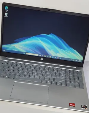 New Laptop HP Stream Notebook 8GB AMD Ryzen 3 SSD 256GB