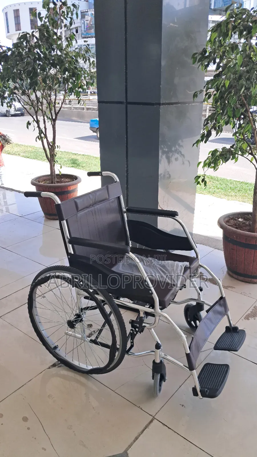 Toilet Wheelchair口手wheelchair廿手wheelchair廿手wheelchair廿手wheelchair廿手whe