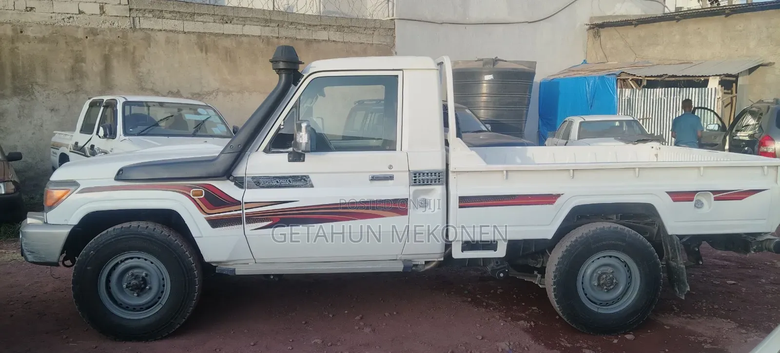 Toyota Land Cruiser 2013 White