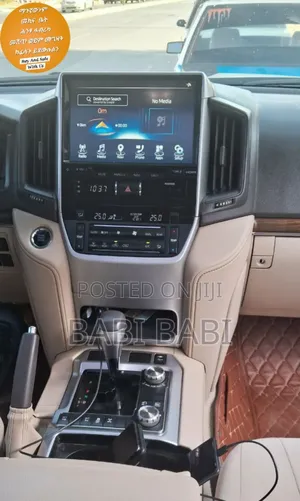 Toyota Land Cruiser 2020 White