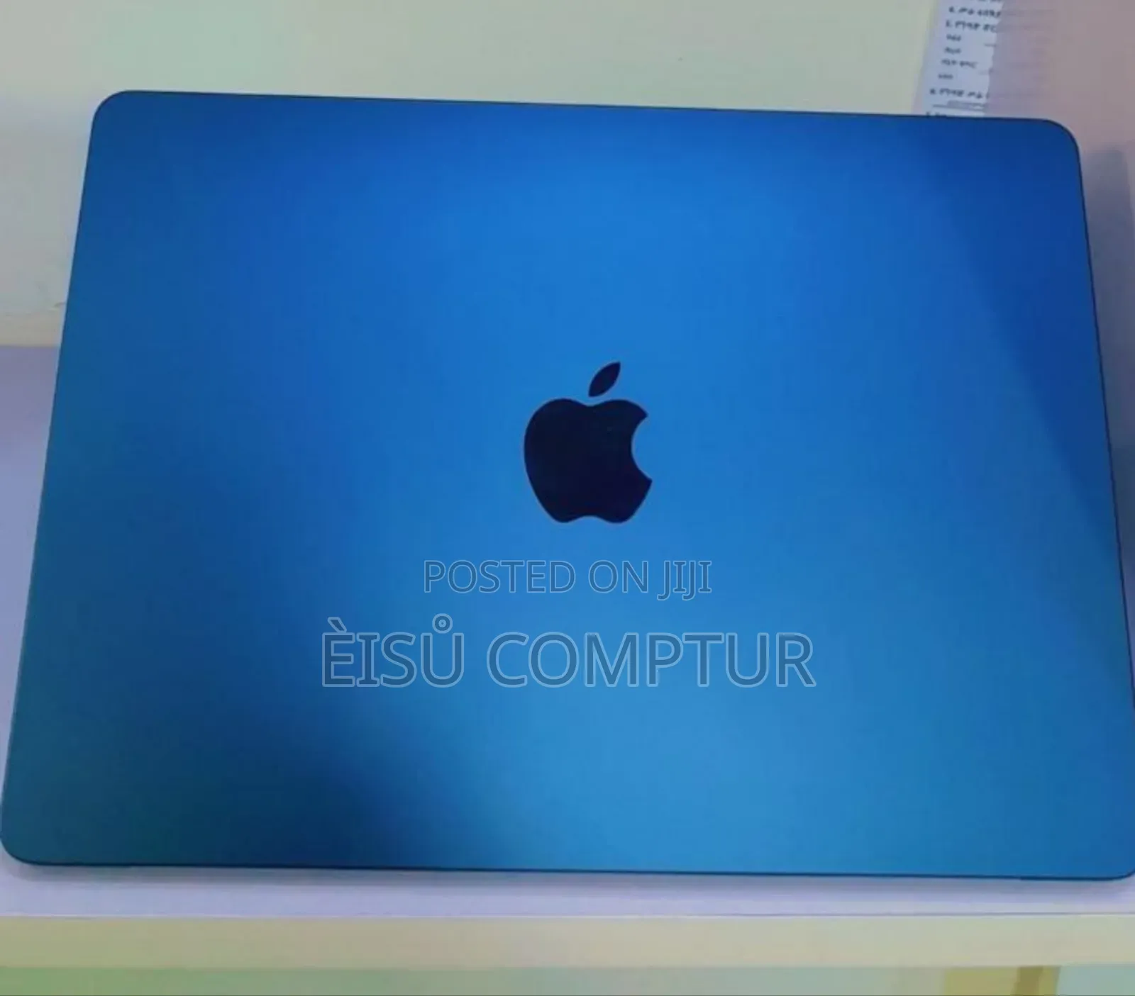 New Laptop Apple MacBook Air 2022 M2 16GB Apple M2 SSD 256GB