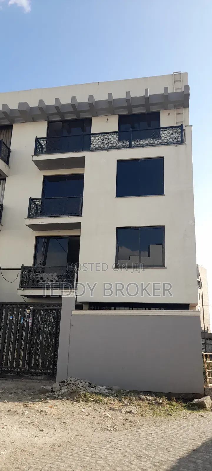 7bdrm House in Haile Garment, Nifas Silk-Lafto for sale