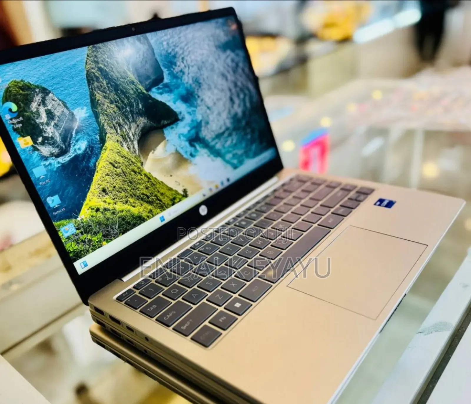 New Laptop HP 16GB Intel Core I7 SSD 1T