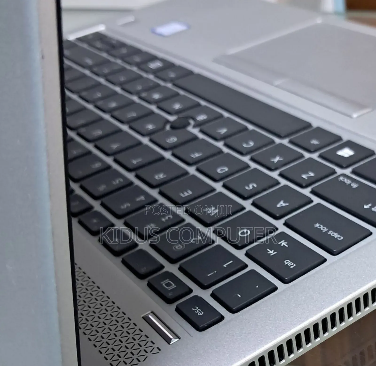 New Laptop HP EliteBook 840 G5 16GB Intel Core I7 SSD 512GB