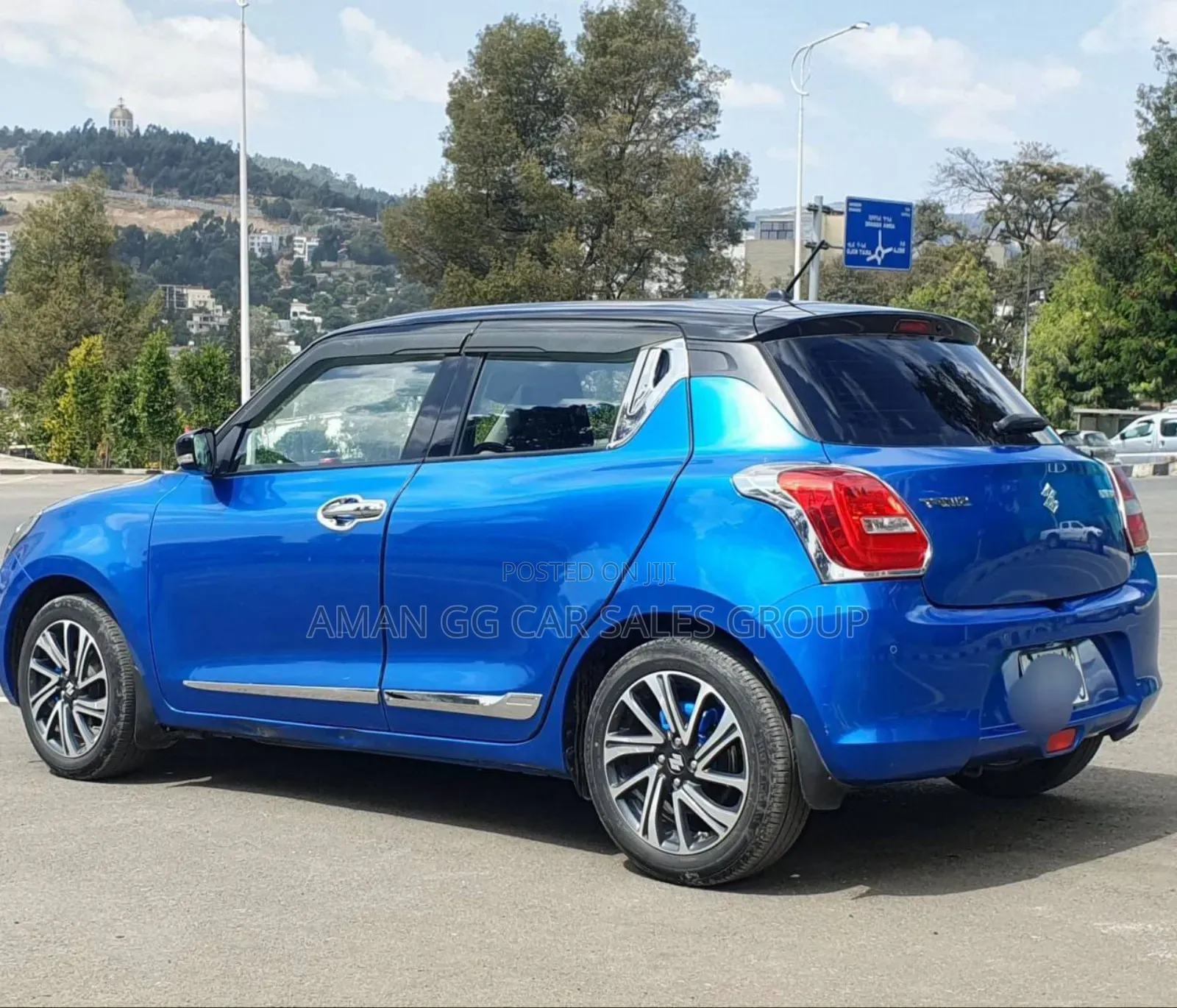 Suzuki Swift 2023 Blue