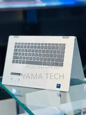 Photo - New Laptop HP OmniBook Ultra Flip 16" 16GB Intel Core Ultra 7 SSD 1T