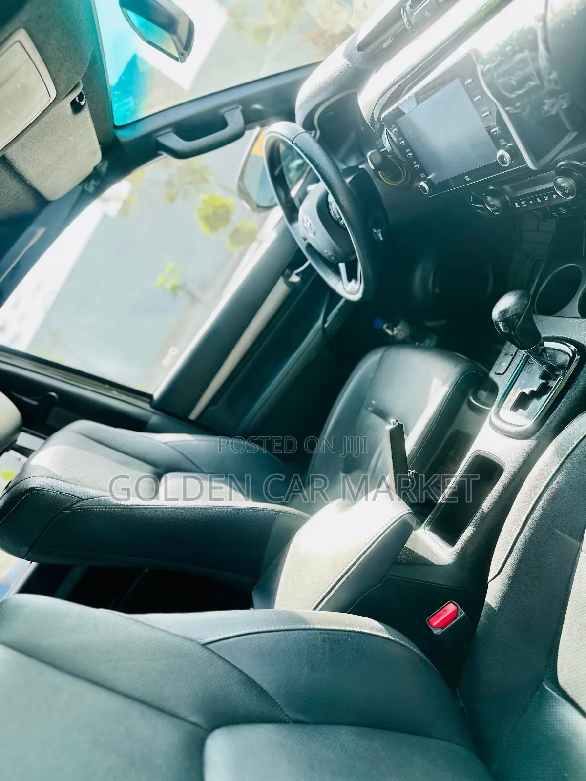 Toyota Hilux 2022 Gray