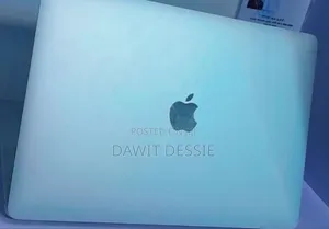 Photo - New Laptop Apple MacBook Pro 2022 M2 8GB Apple M2 SSD 256GB