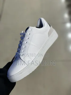 White Tommy-Hilfiger Men's Classic Shoes (Casual Flat Sneakers)