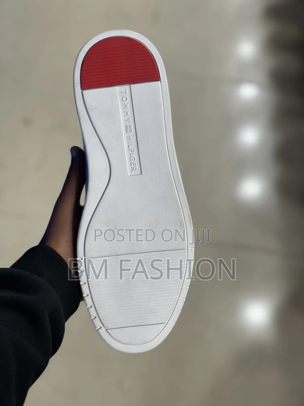 White Tommy-Hilfiger Men's Classic Shoes (Casual Flat Sneakers)