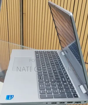 Photo - New Laptop Dell Latitude 5540 16GB Intel Core I5 SSD 512GB