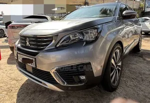 Peugeot 5008 2020 Gray