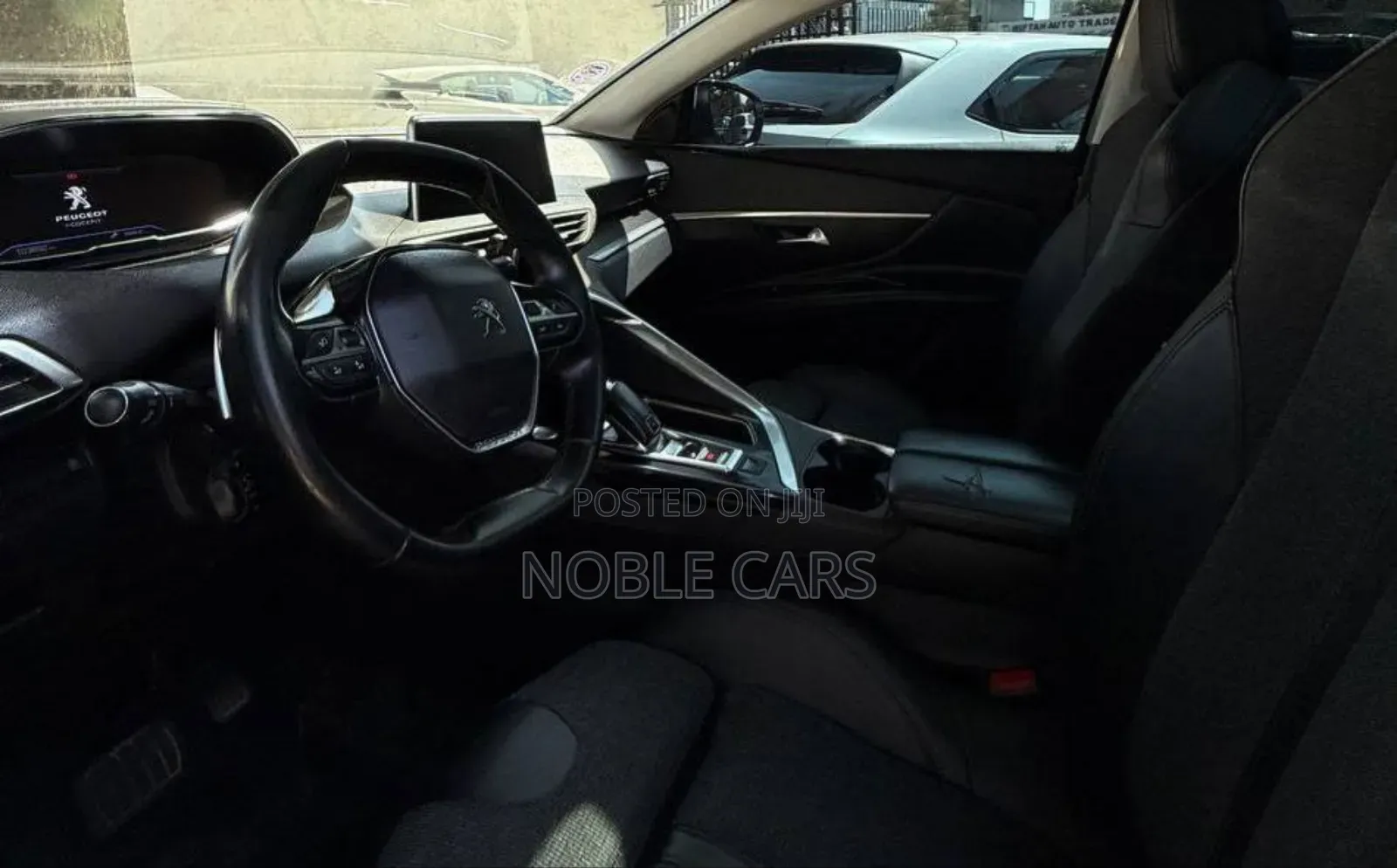 Peugeot 5008 2020 Gray