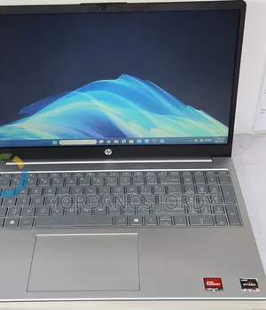 New Laptop HP Stream Notebook 8GB AMD Ryzen 3 SSD 256GB