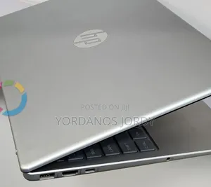 New Laptop HP Stream Notebook 8GB AMD Ryzen 3 SSD 256GB