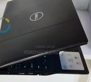 New Laptop Dell G15 5535 16GB Intel Core i7 SSD 512GB