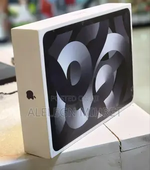 Photo - New Apple iPad Air 64 GB Pink