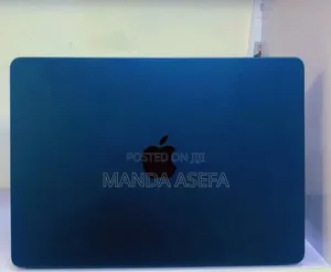 Photo - New Laptop Apple MacBook Air 2022 M2 16GB Apple M2 SSD 256GB
