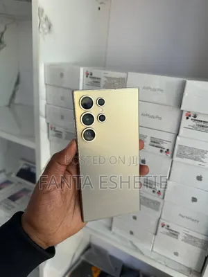 New Samsung Galaxy S24 Ultra 256 GB Silver