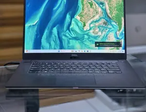 Photo - New Laptop Dell Precision 5540 16GB Intel Core I9 SSD 512GB