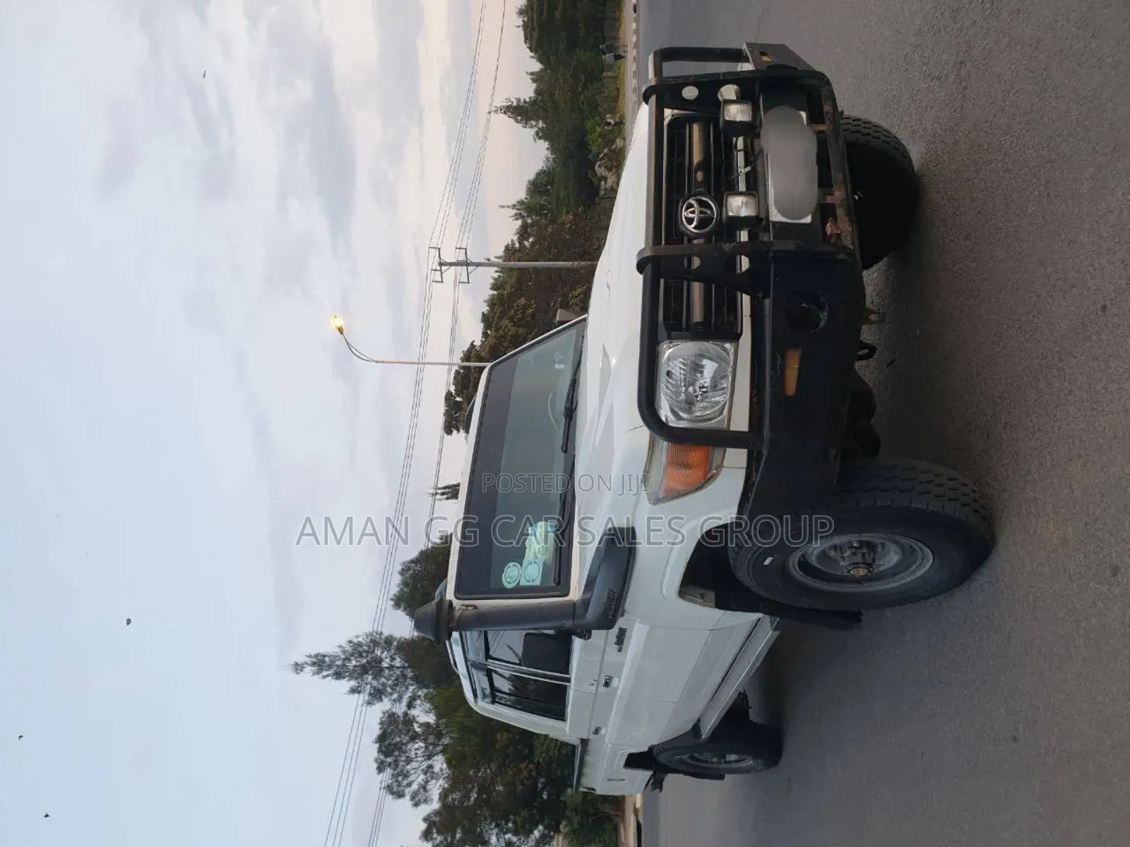 Toyota Land Cruiser 2018 White