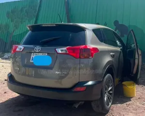 Toyota RAV4 2015 Teal