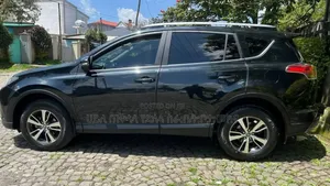 Toyota RAV4 2017 Matt Black