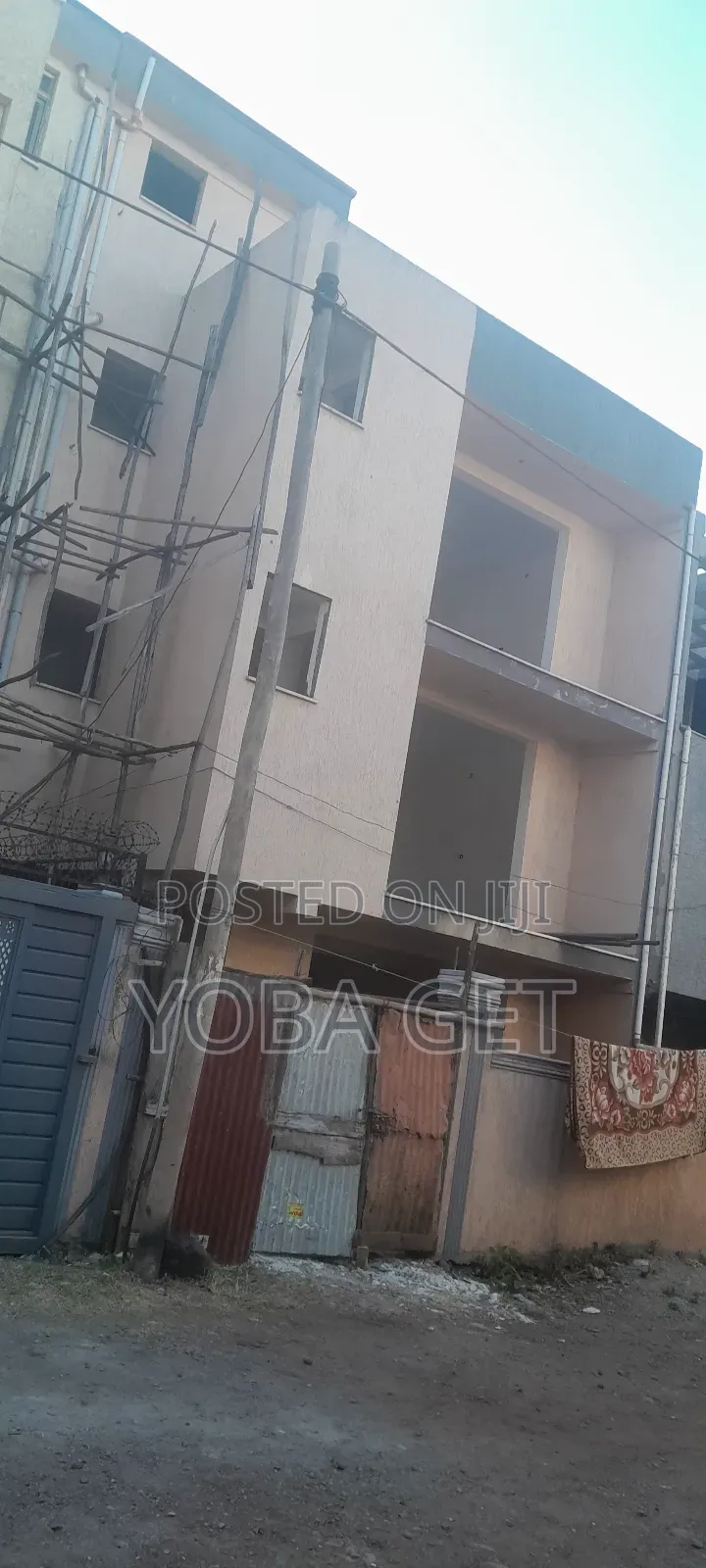 4bdrm House in Yoba, Akaky Kaliti for sale