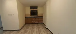 3bdrm House in Akaky Kaliti for sale