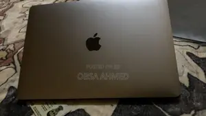 Laptop Apple MacBook Pro 2017 8GB Intel Core I5 SSD 512GB