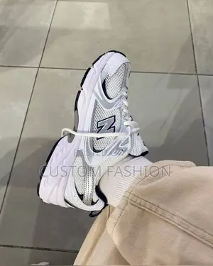 Photo - New Balance 530 “Silver Navy”