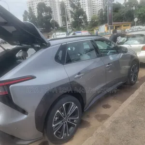 Toyota bZ4X 2024 Gray