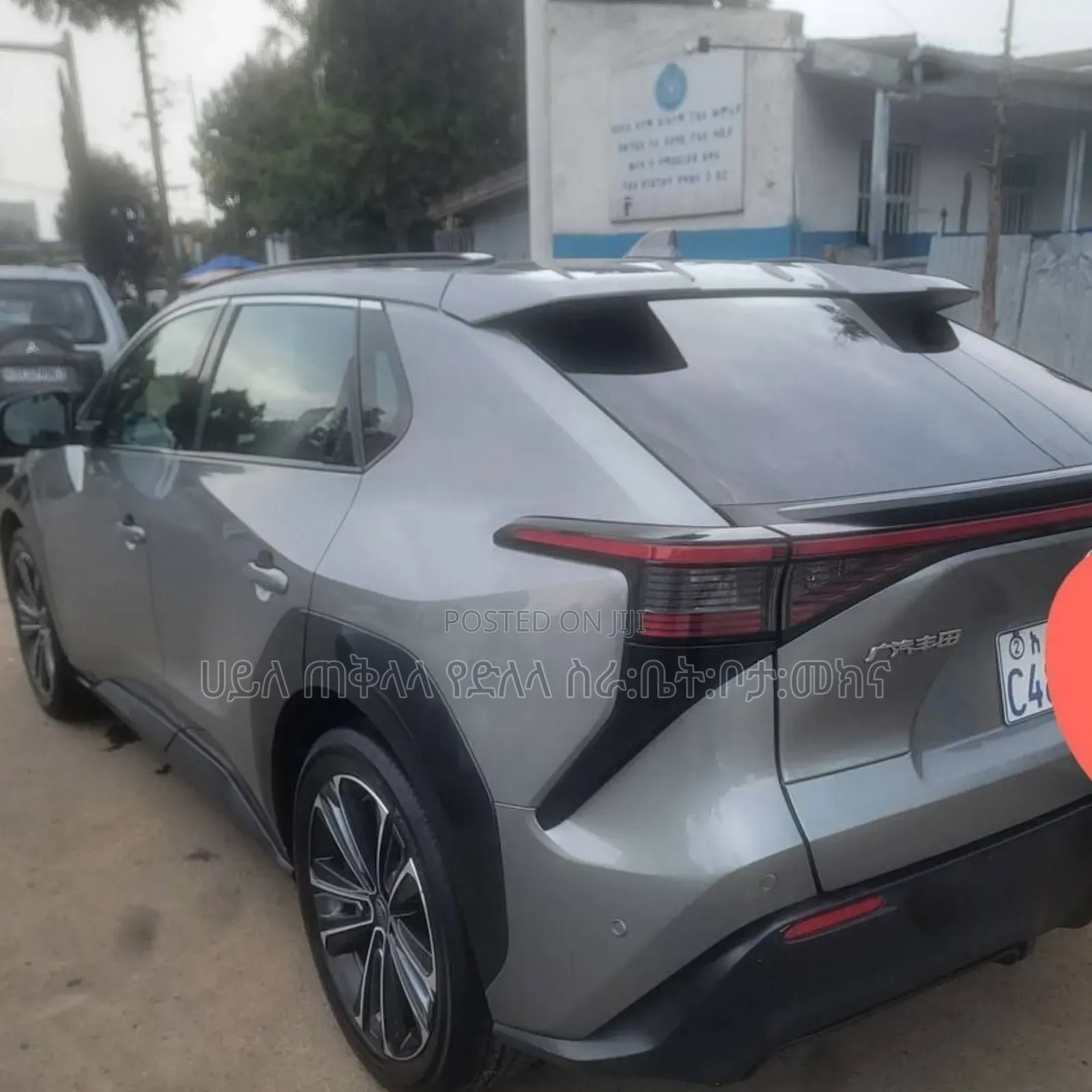 Toyota bZ4X 2024 Gray