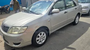 Toyota Corolla 2007 Gold