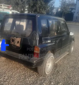 Suzuki Vitara 1992 Gray