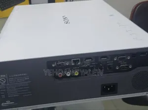 Home Cinema Projector Sony VPL-Ch350 Model Highlights Brightness