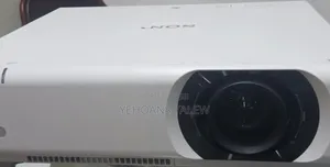 Photo - Home Cinema Projector Sony VPL-Ch350 Model Highlights Brightness
