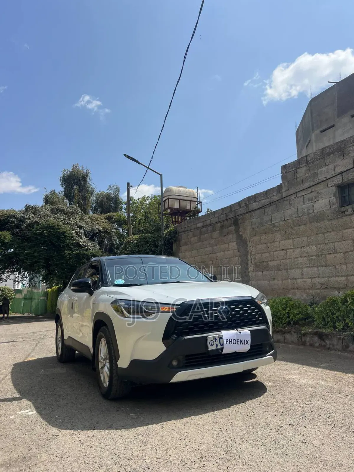 Toyota Corolla Cross Hybrid 2024 White