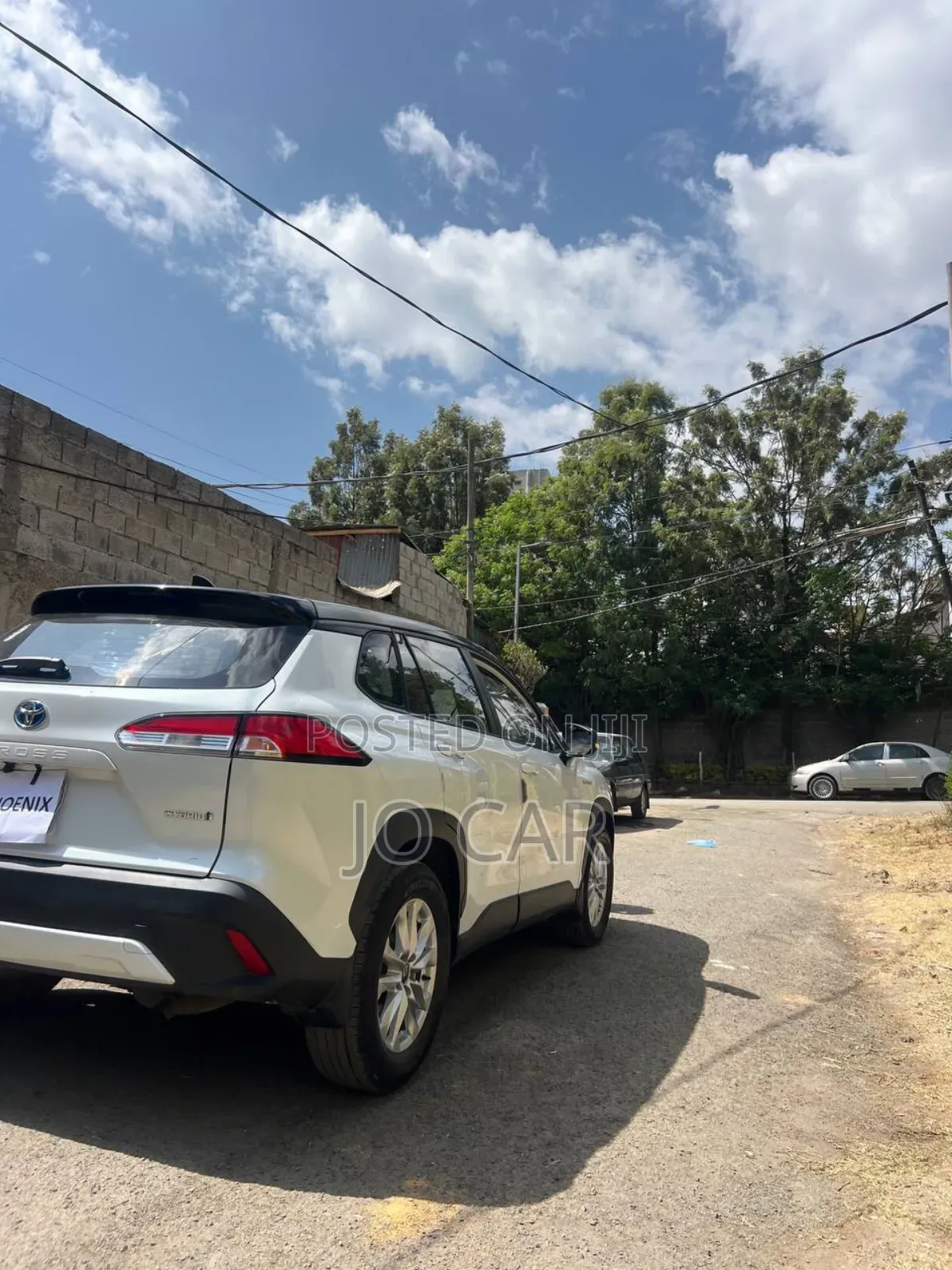 Toyota Corolla Cross Hybrid 2024 White
