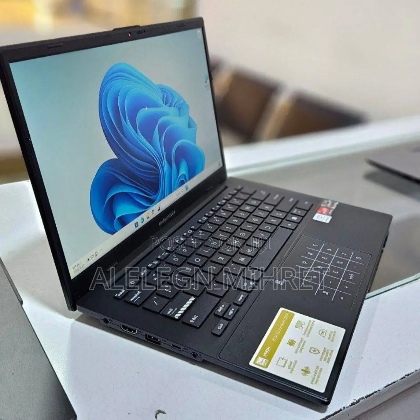 New Laptop Asus VivoBook Pro 17 N705UD 16GB AMD Ryzen 5 SSD 512GB