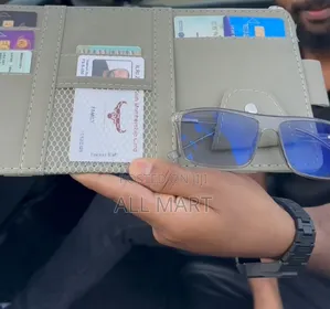 የመኪና ዋሌት Available